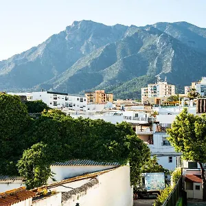 Escuela Village Marbellac