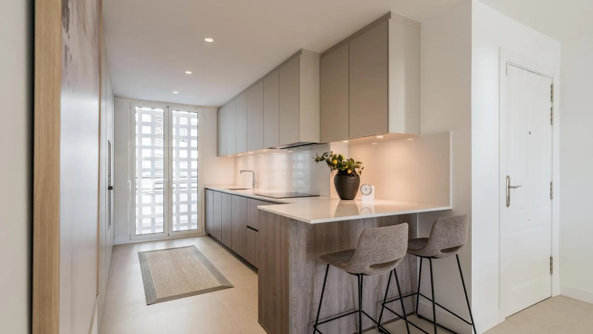 Two Bedroom Apartment - Sea View 马尔韦利亚 西班牙